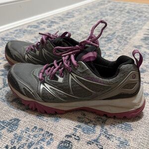 Merrell | Unifly Hiking Women’s Sneaker | Size 7